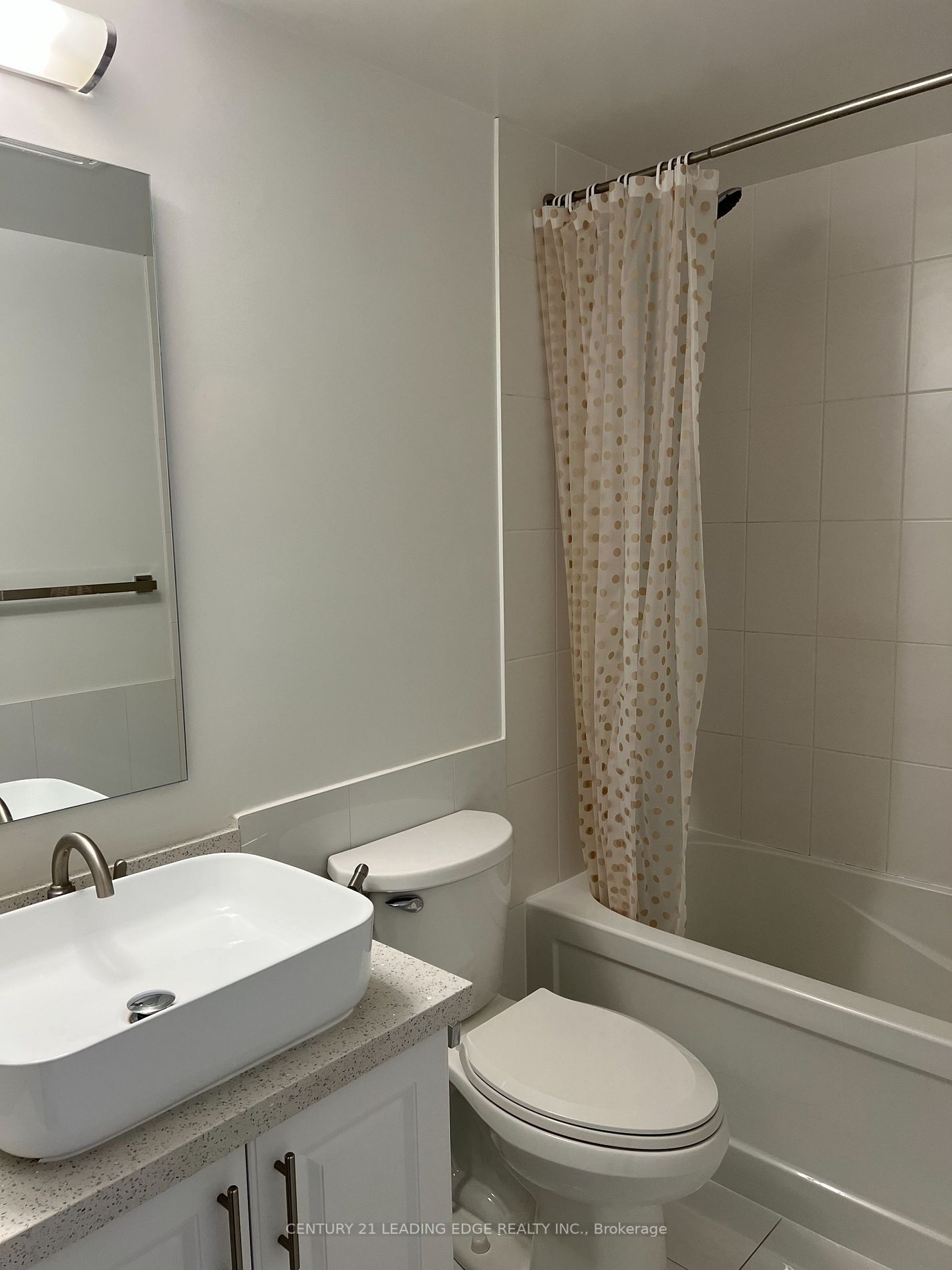 14 York St, #1205