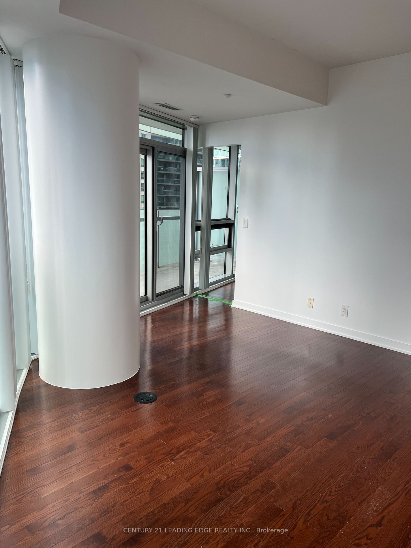 14 York St, #1205