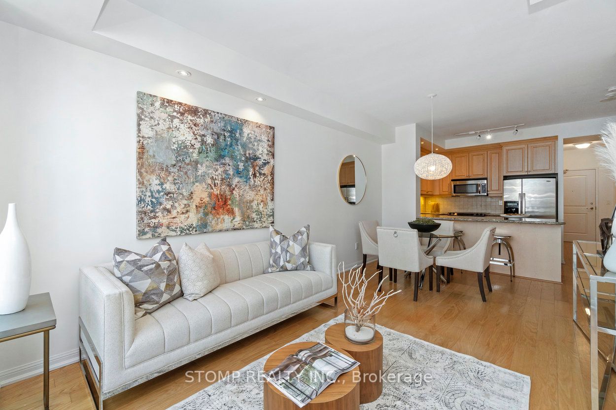 628 Fleet St, #809