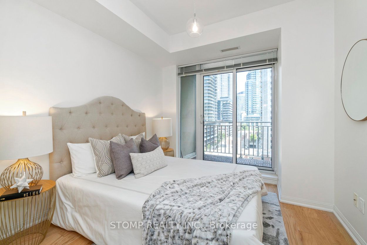 628 Fleet St, #809