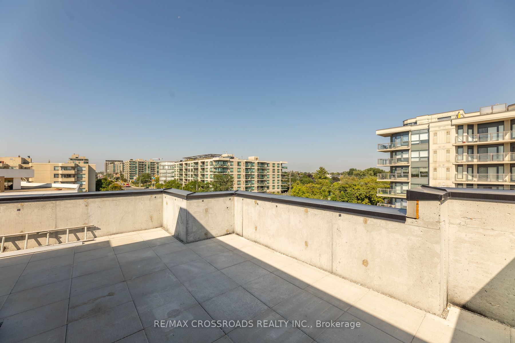 871 Sheppard Ave W, #Th11