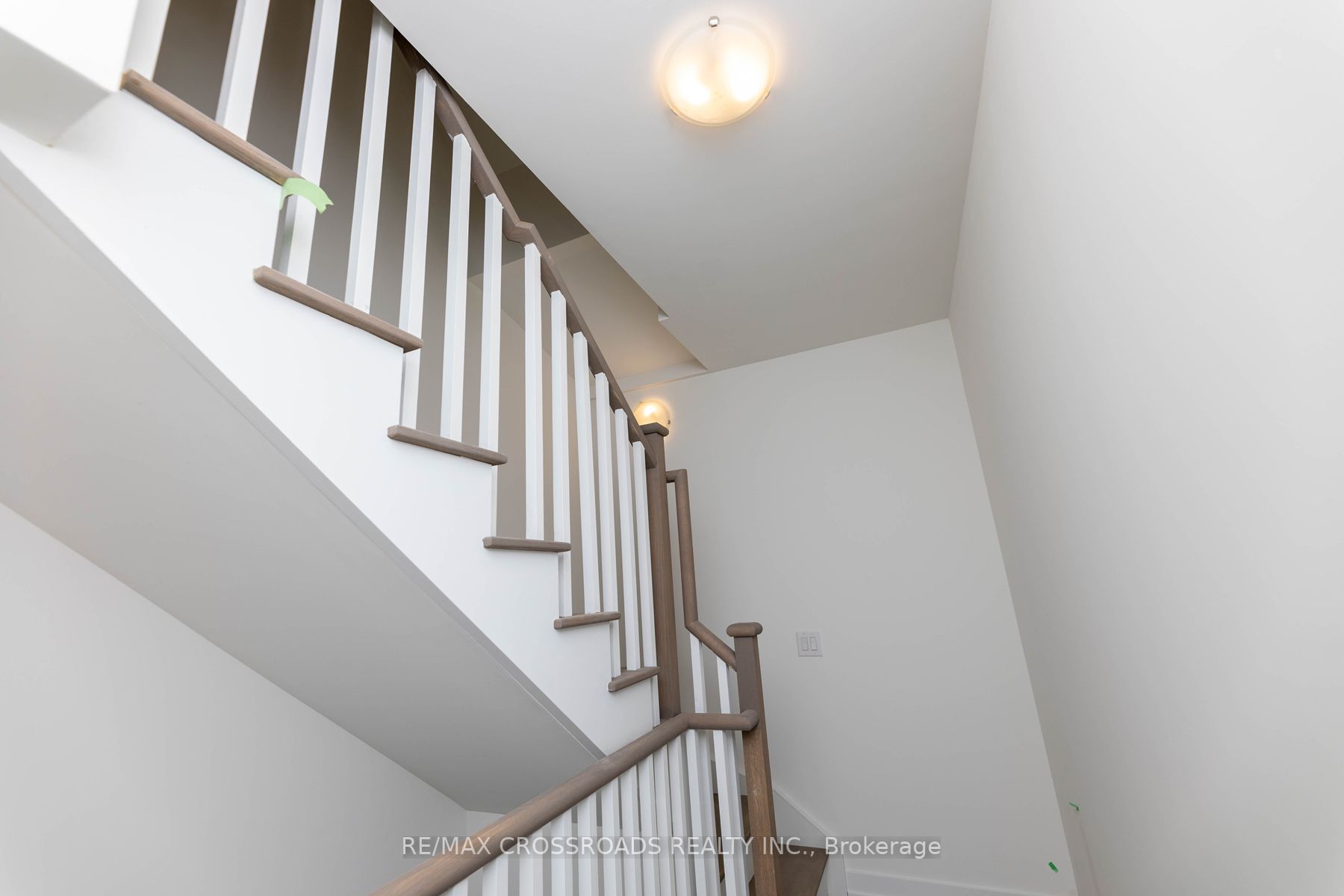 871 Sheppard Ave W, #Th11