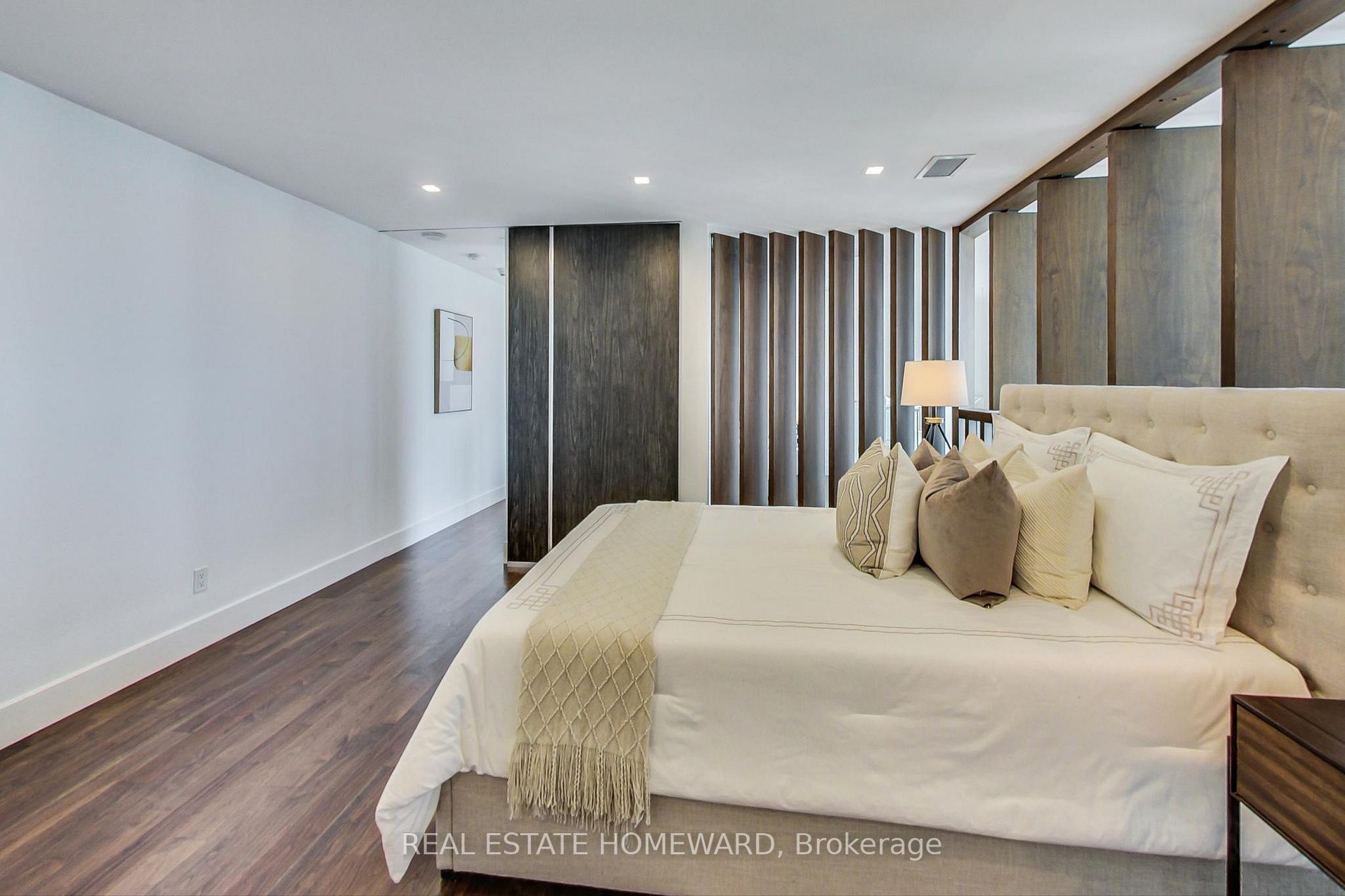 637 Lake Shore Blvd W, #633
