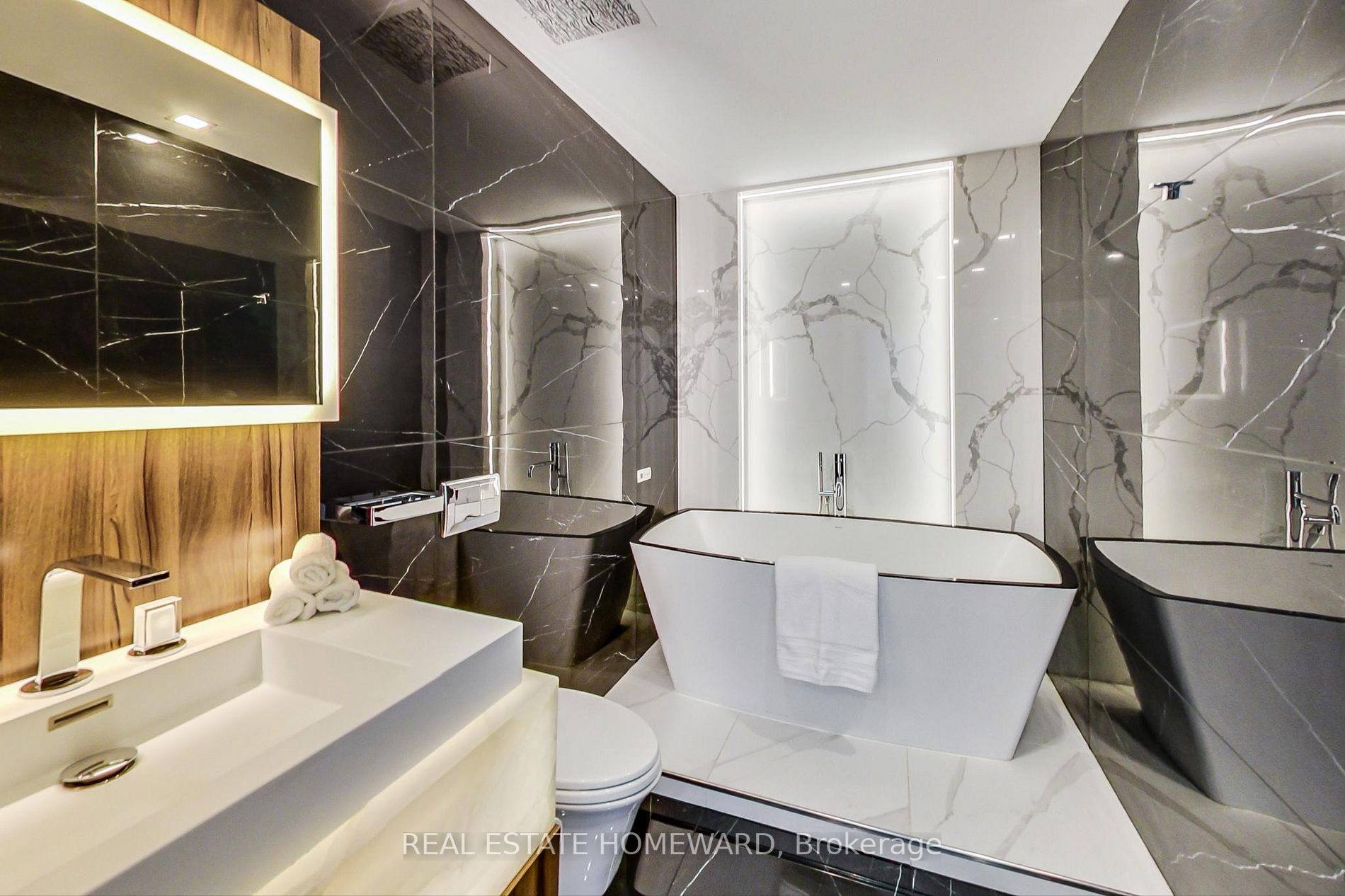 637 Lake Shore Blvd W, #633