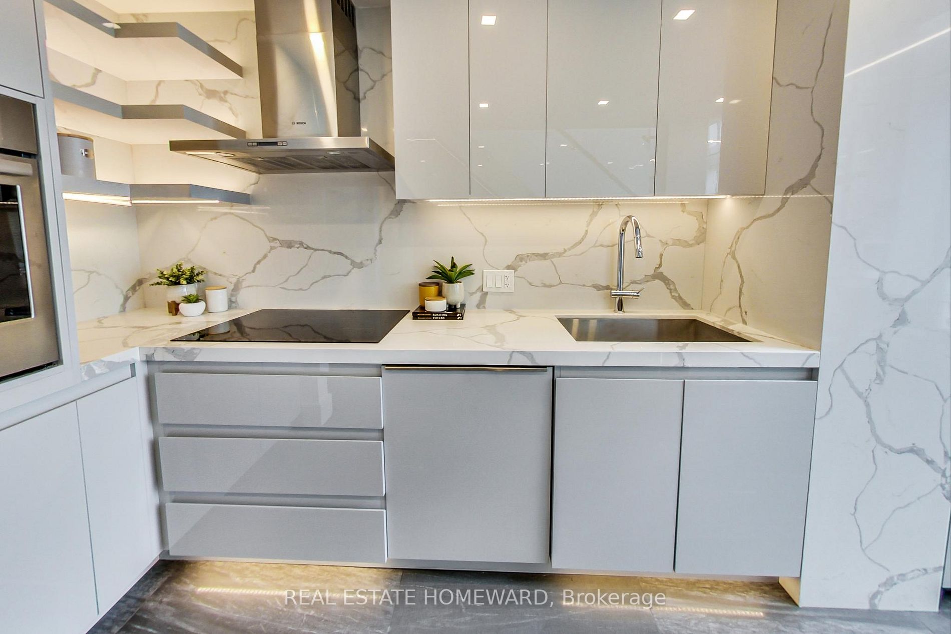 637 Lake Shore Blvd W, #633
