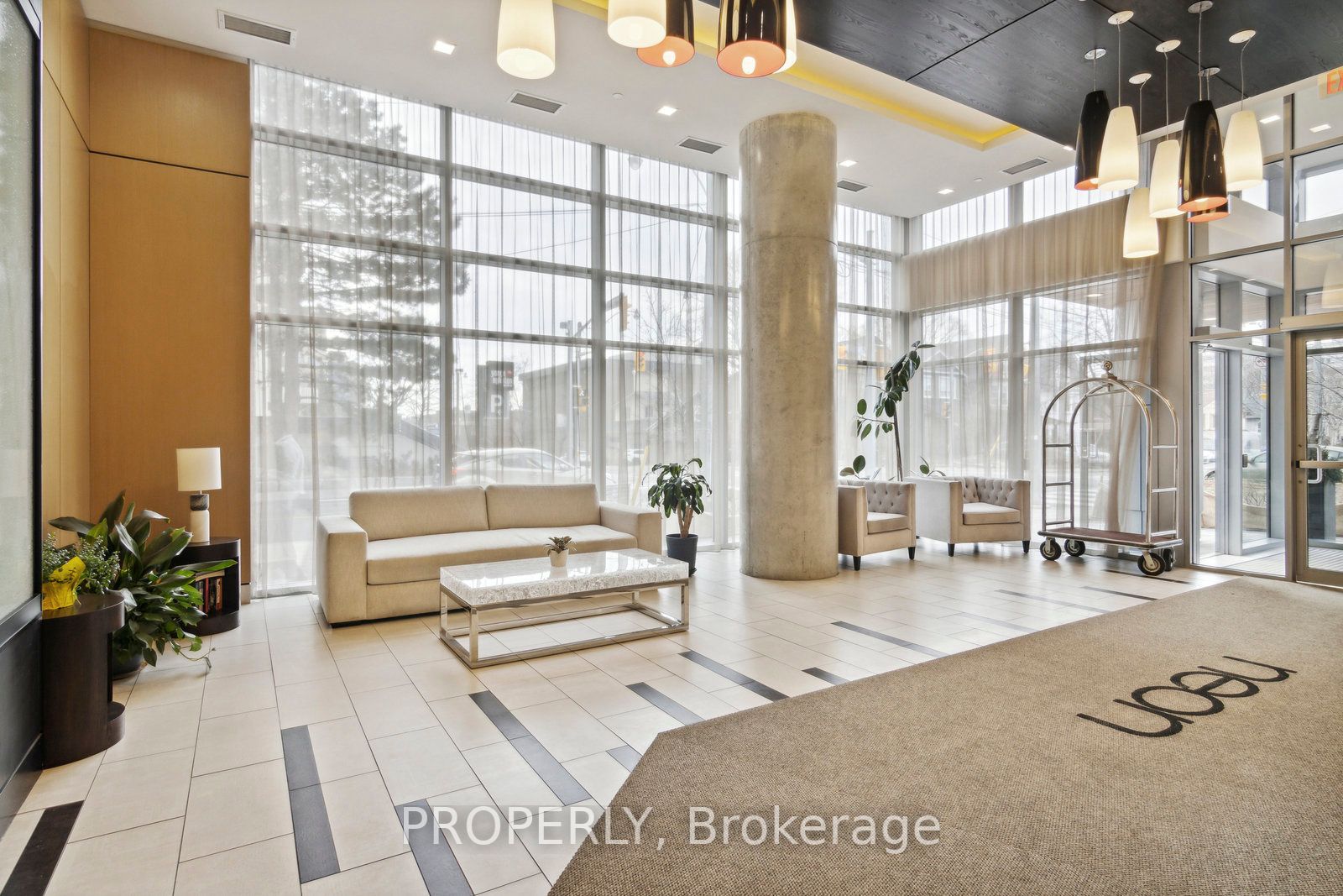 58 Orchard View Blvd, #1109