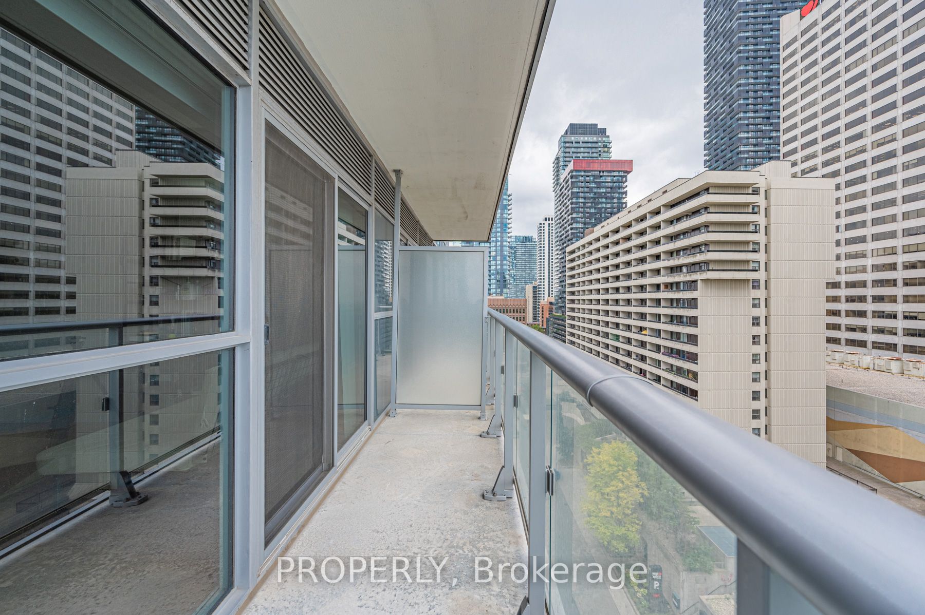 58 Orchard View Blvd, #1109