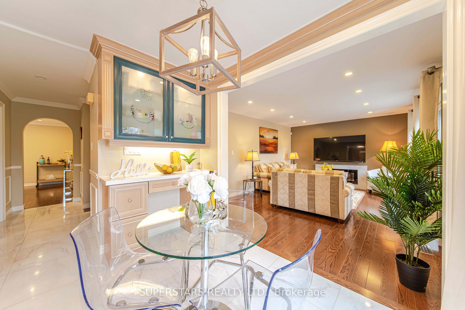 36 Butterfield Dr