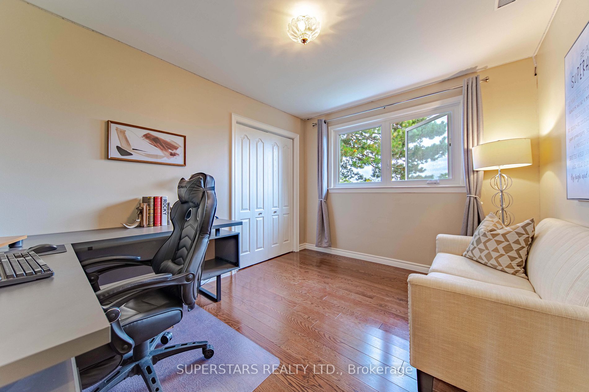 36 Butterfield Dr