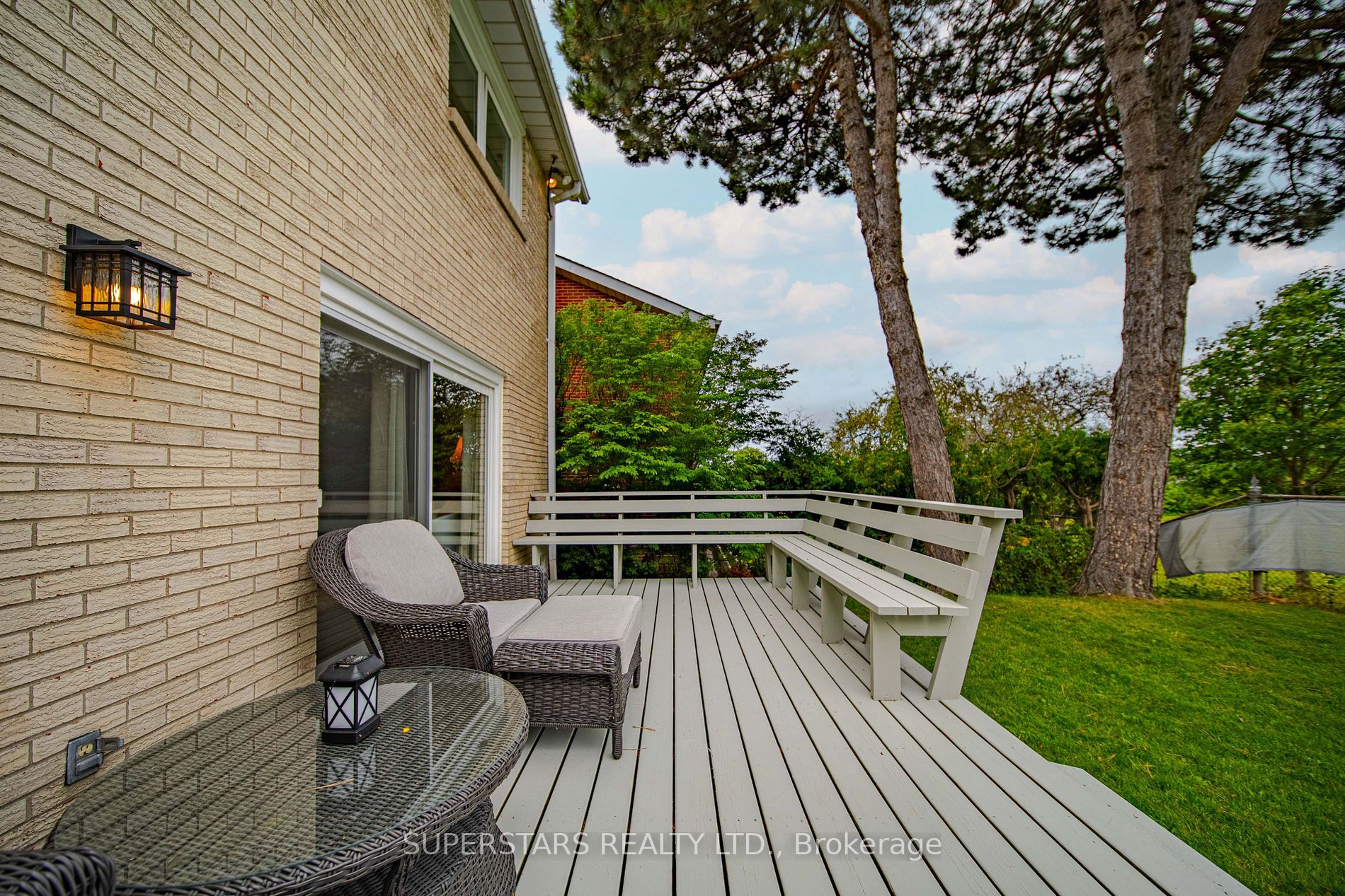 36 Butterfield Dr