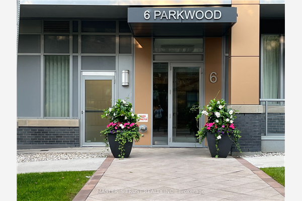 6 Parkwood Ave, Toronto