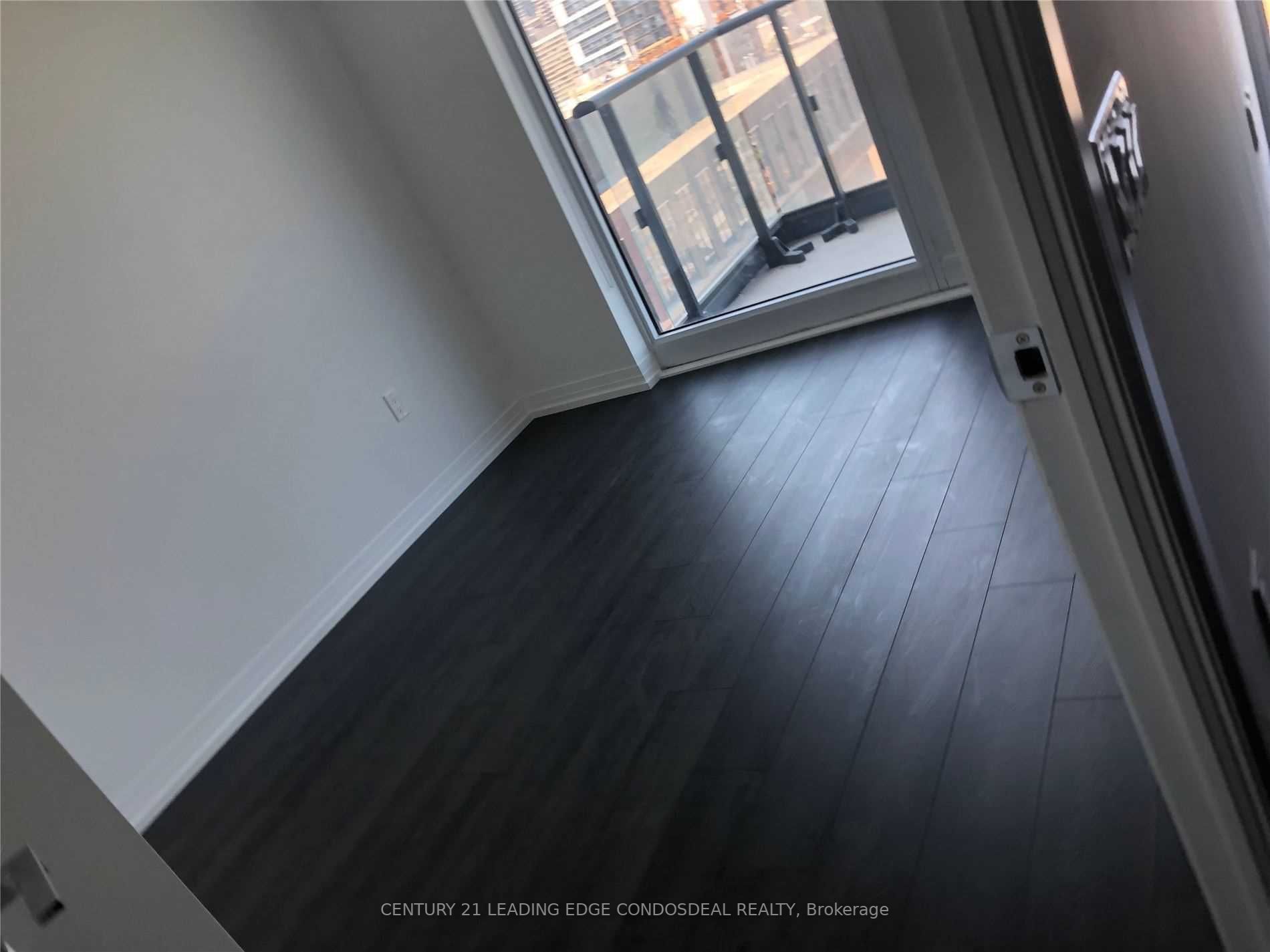 251 Jarvis St, #1827