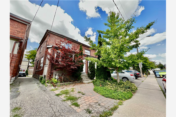 352 Winona Dr, Toronto