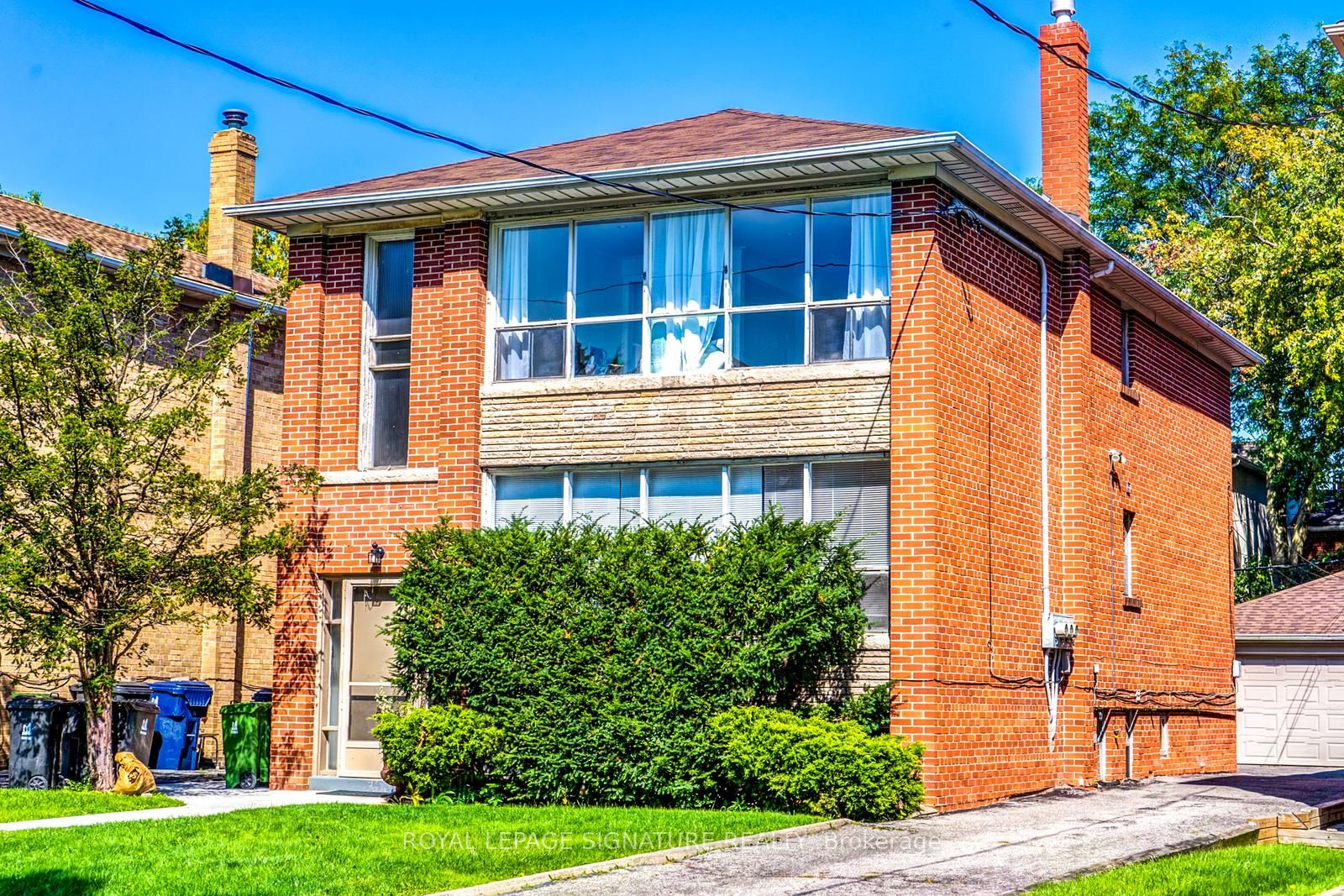 138 Woburn Ave