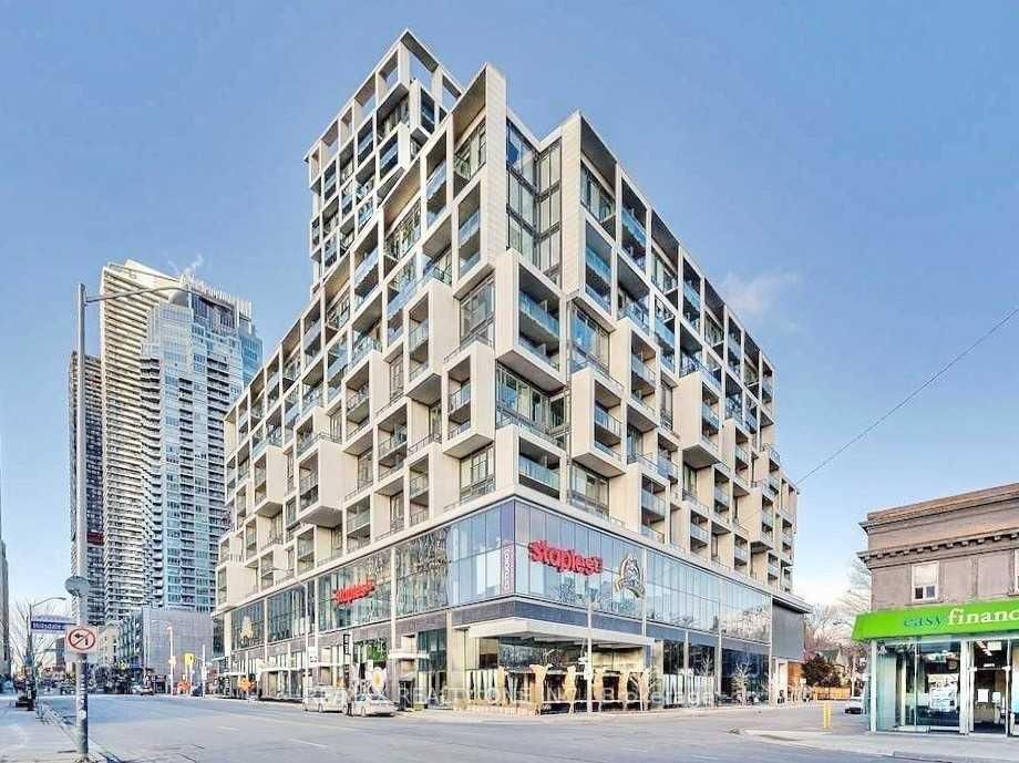 8 Hillsdale Ave E, #1716