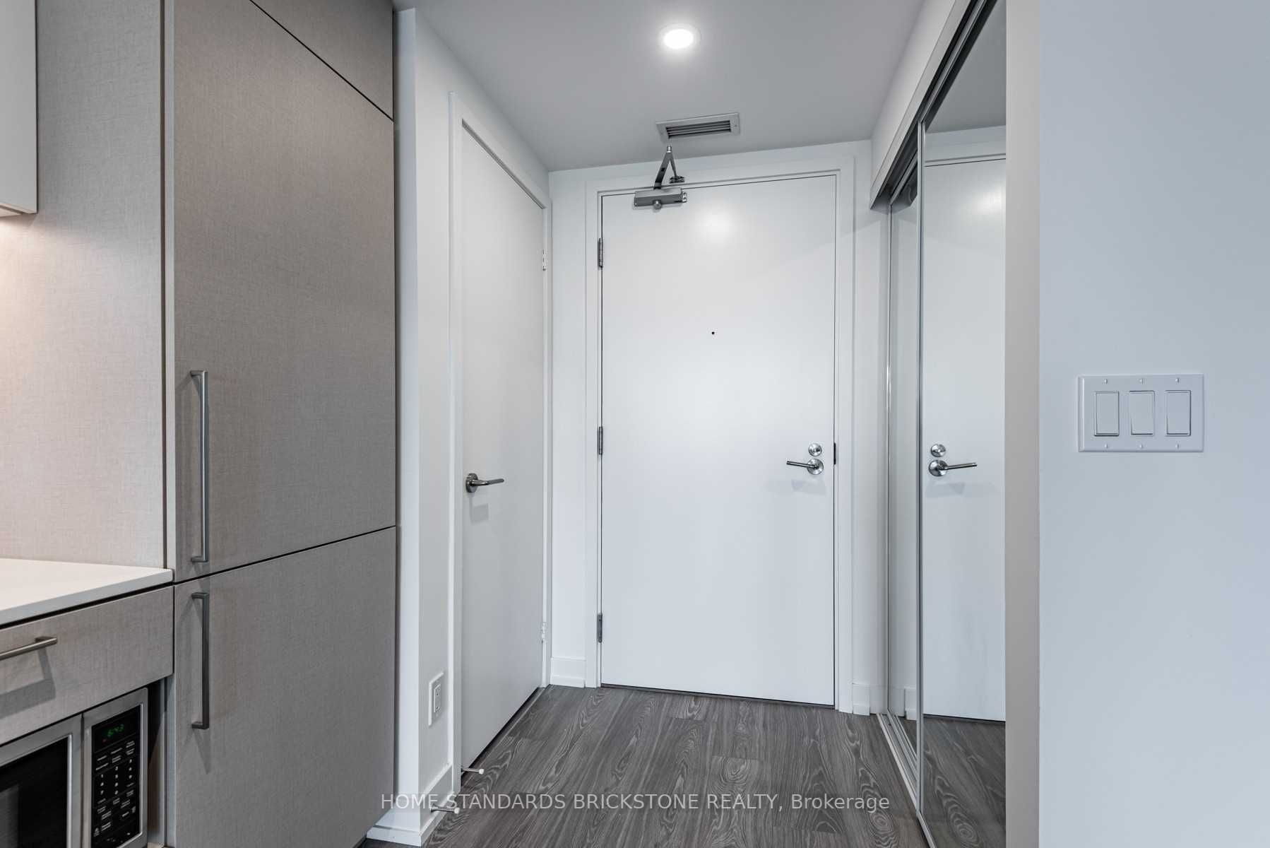 19 Western Battery Rd, #1603