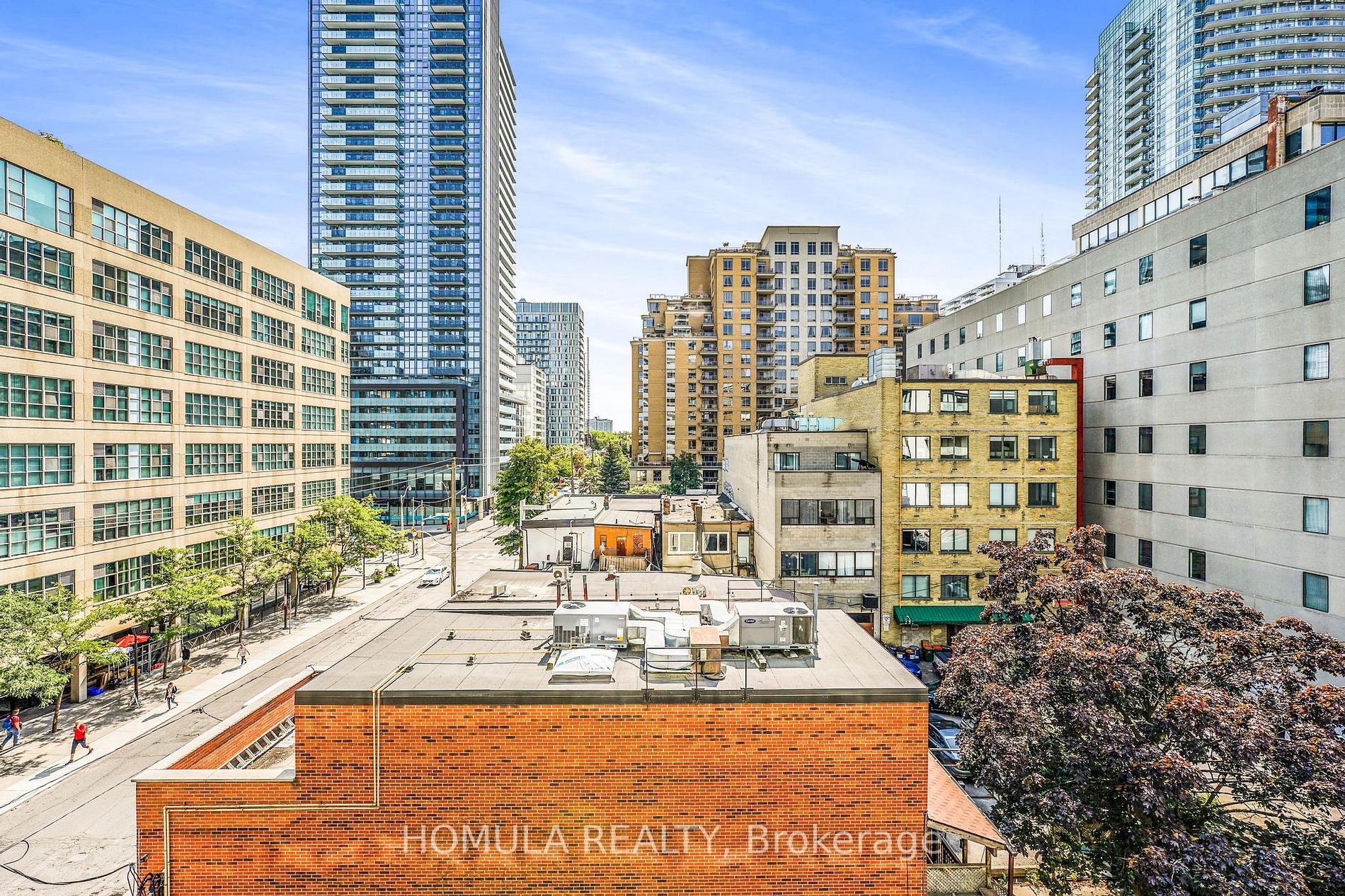 161 Roehampton Ave, #515
