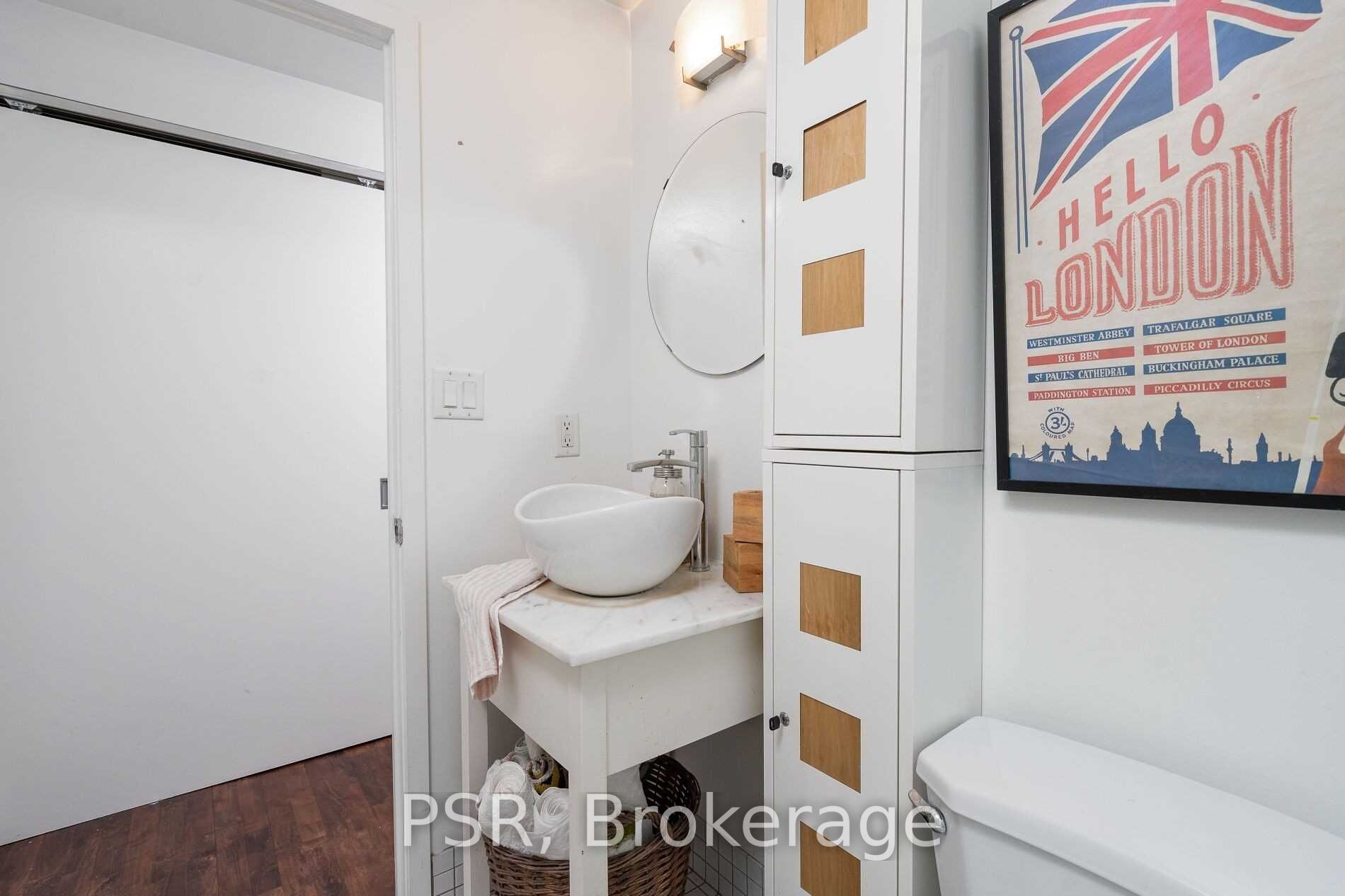 32 Stewart St, #606