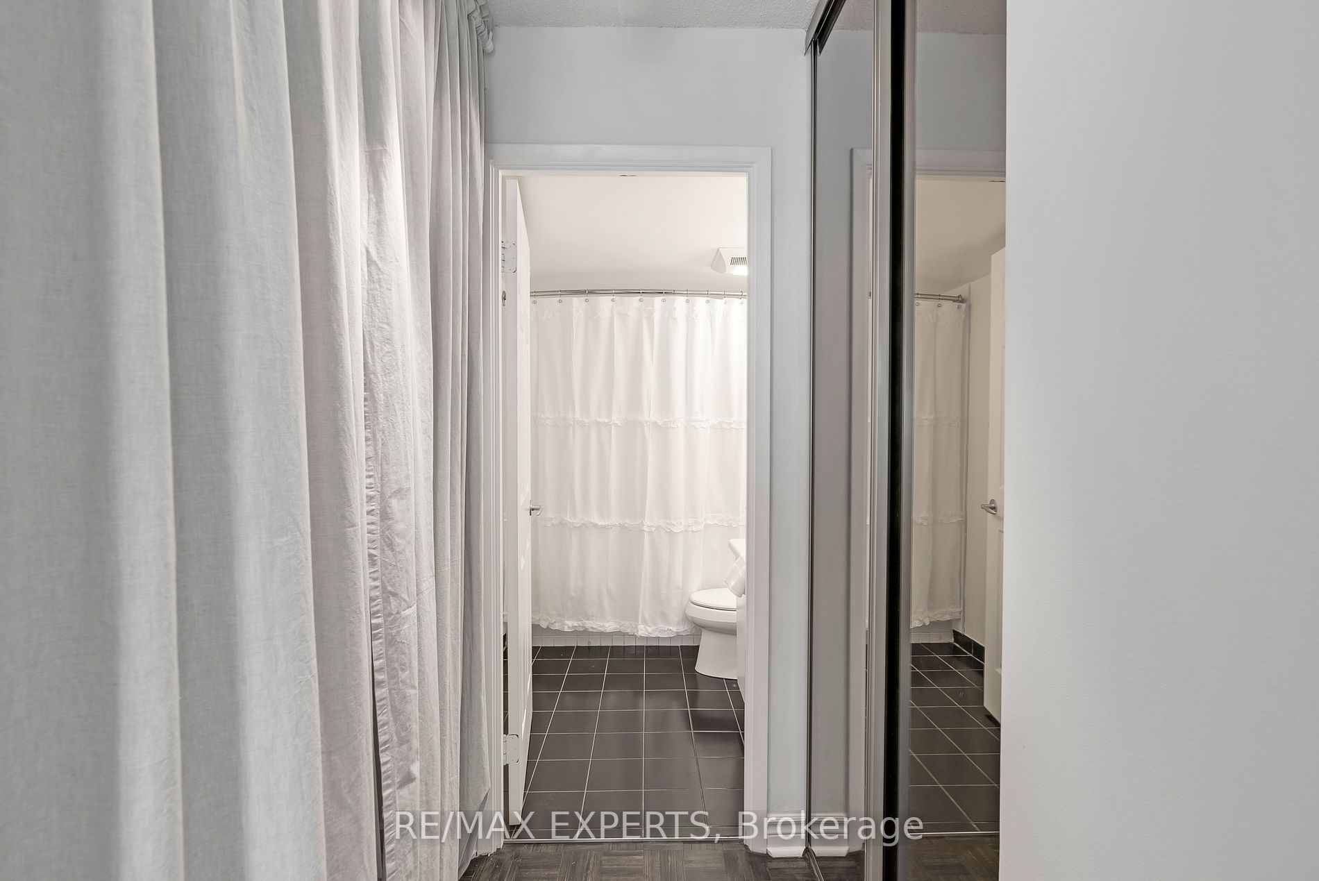 70 Elmsthorpe Ave, #202