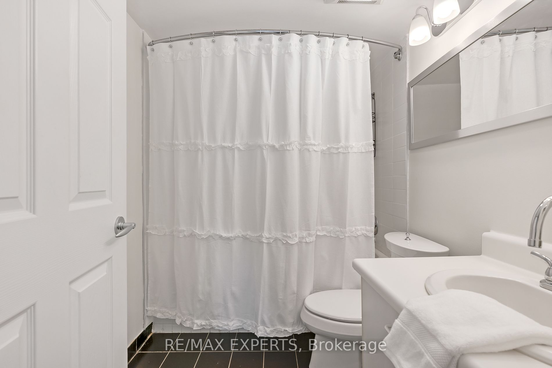 70 Elmsthorpe Ave, #202