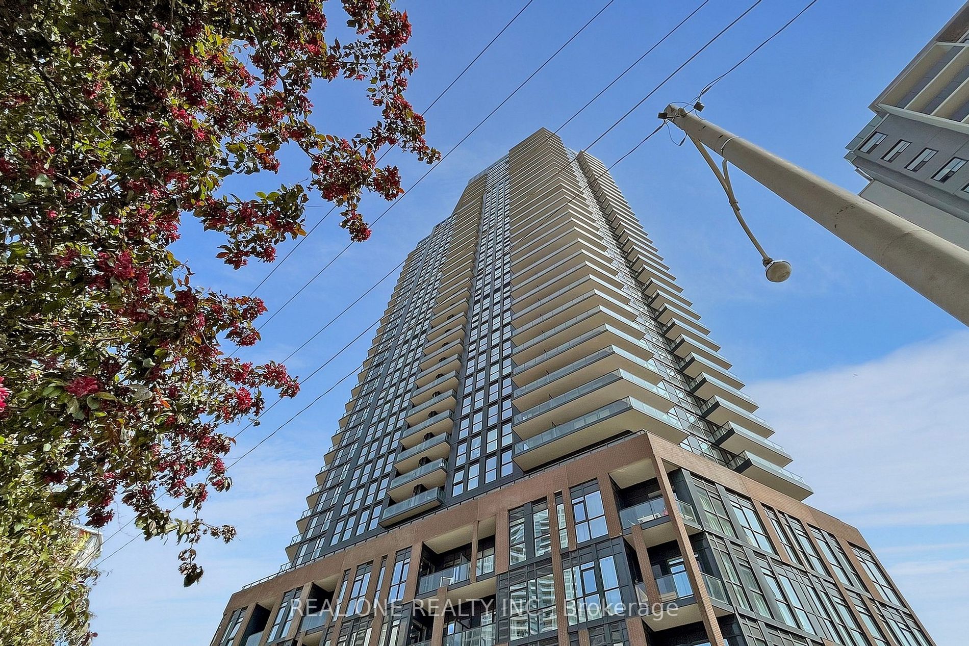 159 Wellesley St E, #2505
