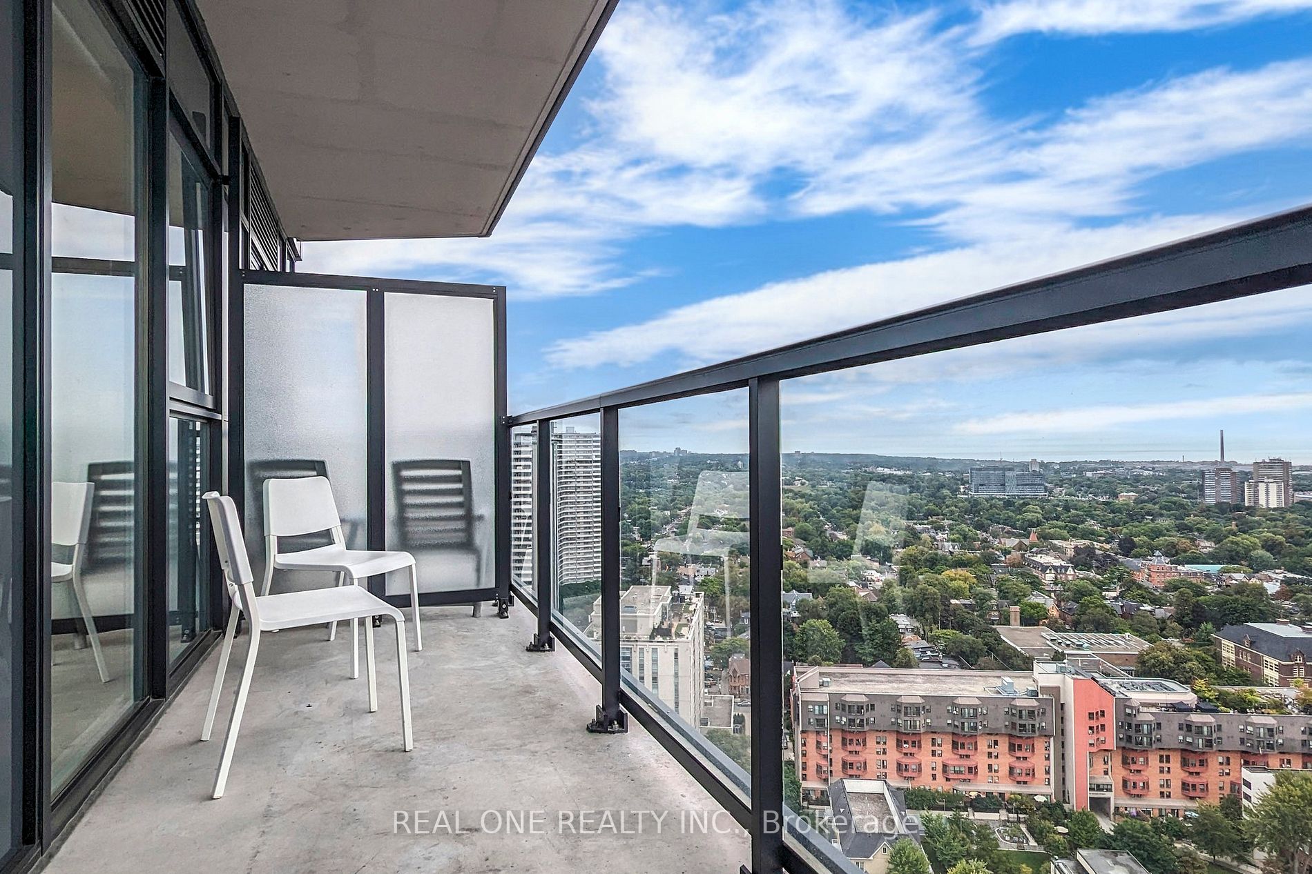 159 Wellesley St E, #2505