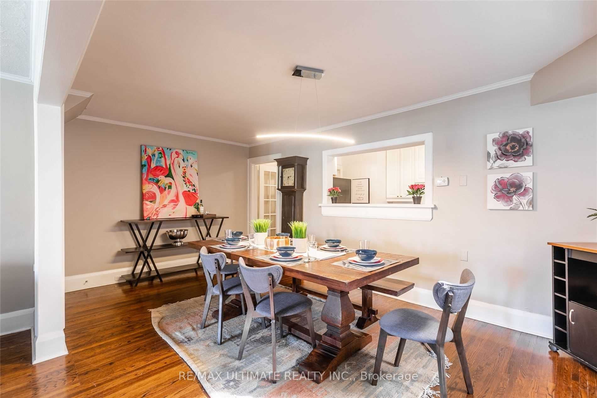 470 Oriole Pkwy