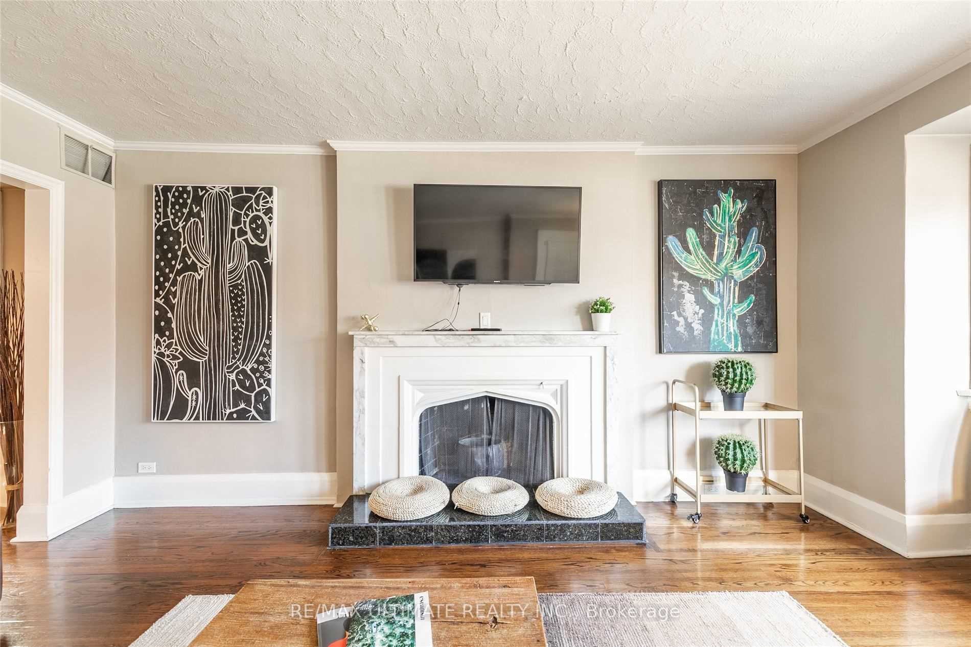 470 Oriole Pkwy