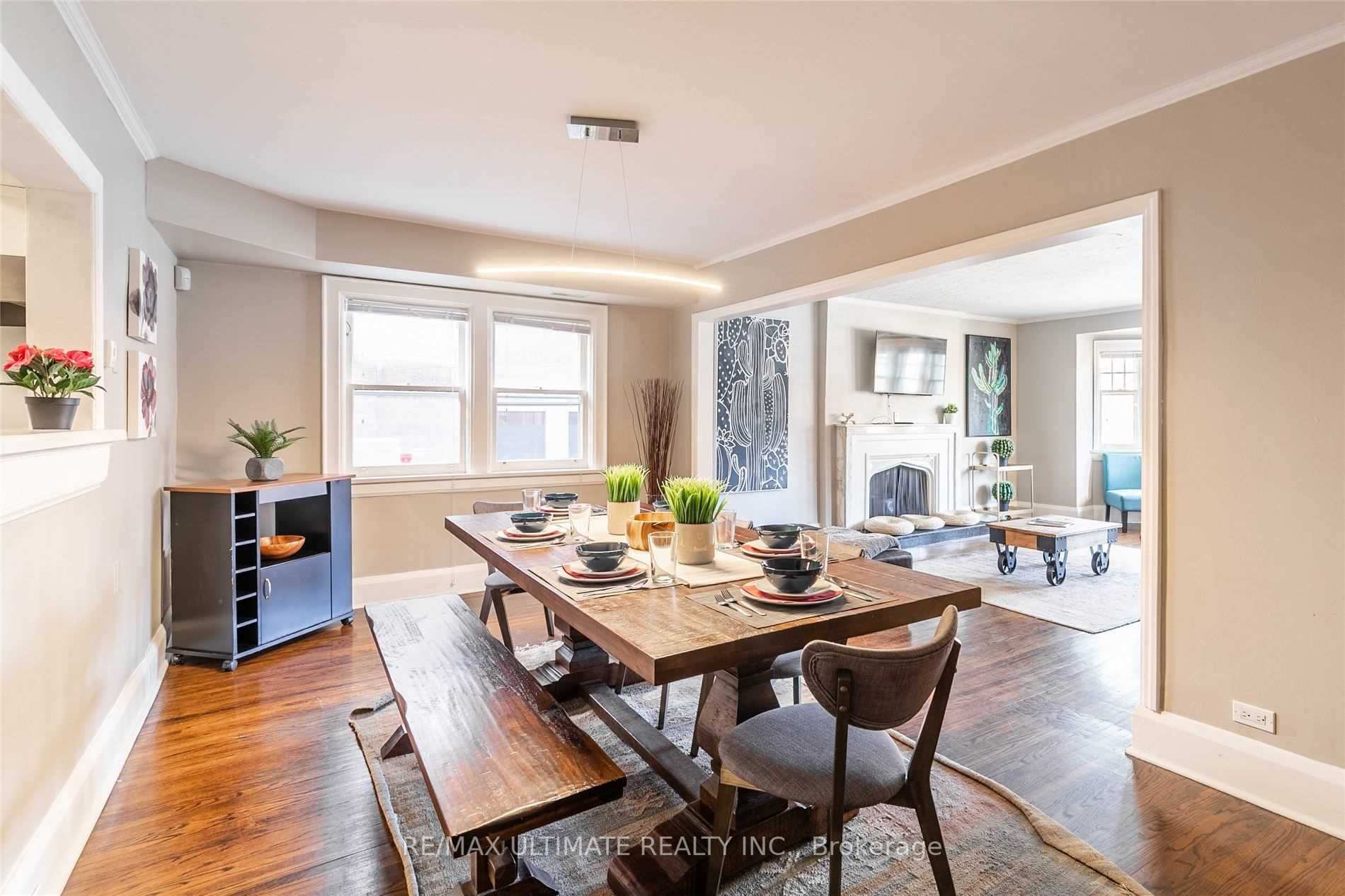 470 Oriole Pkwy