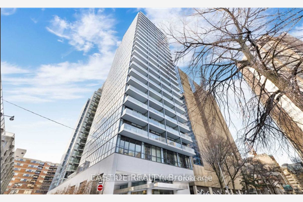 210 Simcoe St, Toronto