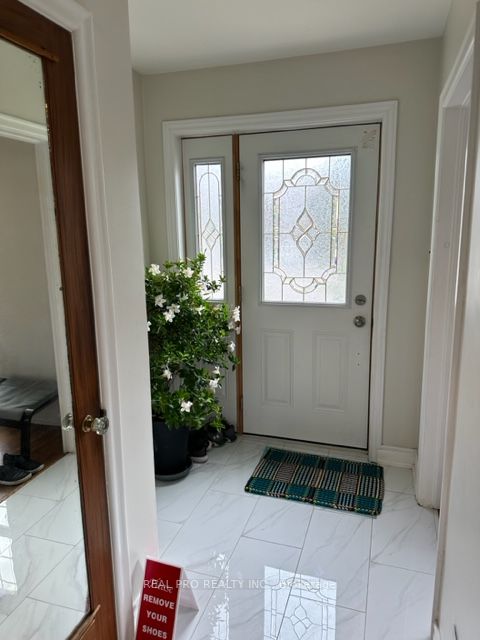 42 Bartley Dr