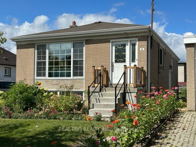 42 Bartley Dr