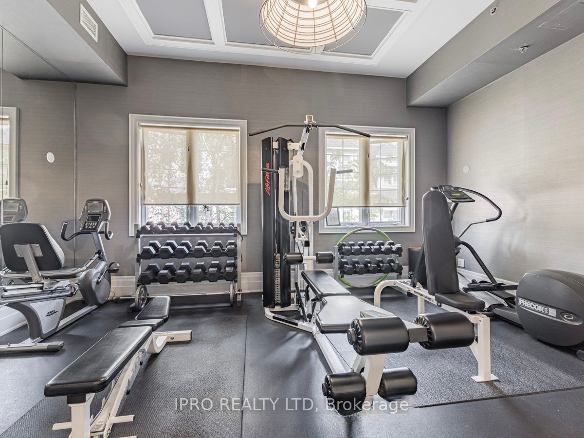 1111 Avenue Road, #102