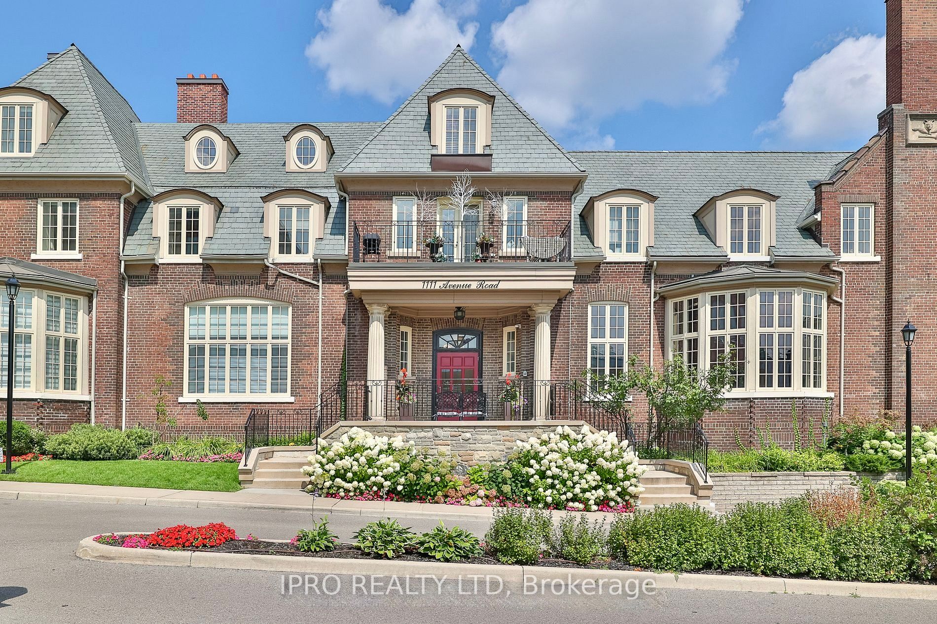 1111 Avenue Road, #102