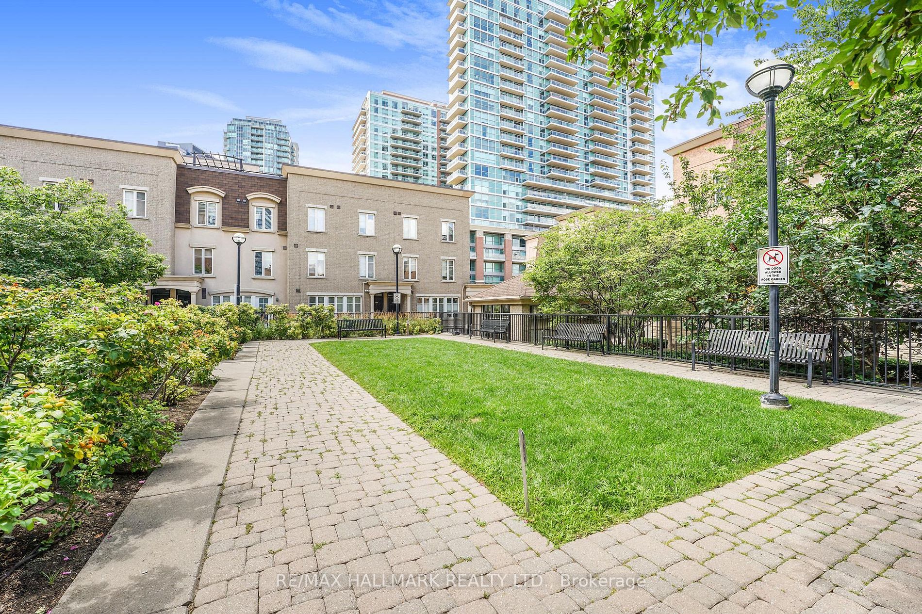 50 Western Battery Rd, #914