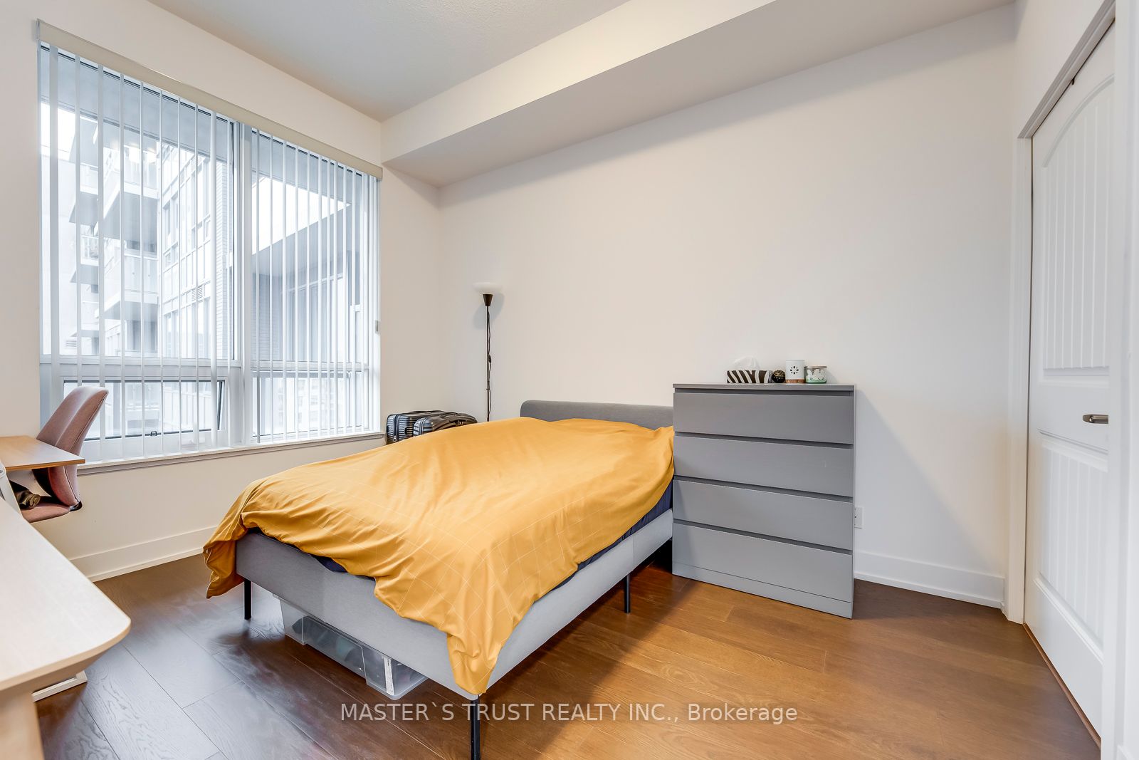 7 Kenaston Gdns, #629