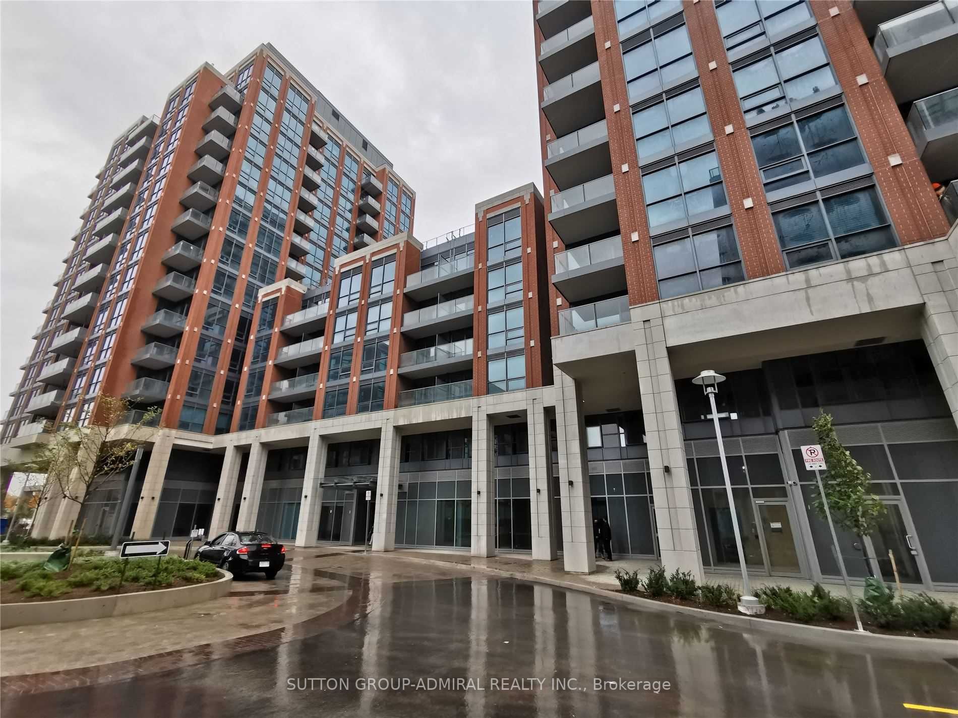 31 Tippett Rd, #649