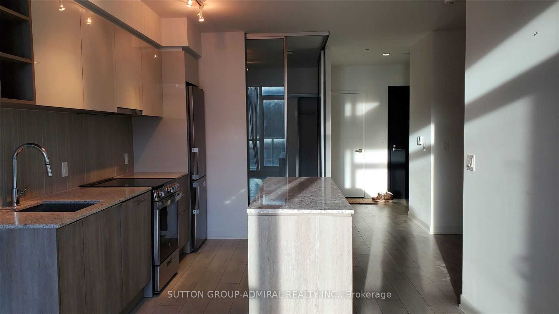 31 Tippett Rd, #649