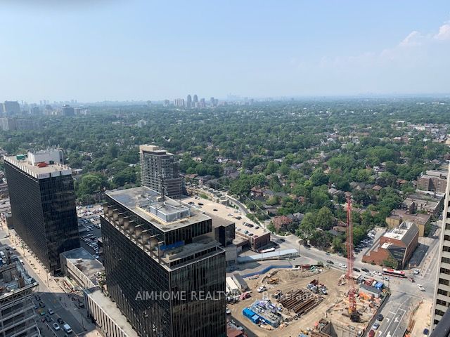 8 Eglinton Ave E, #3111