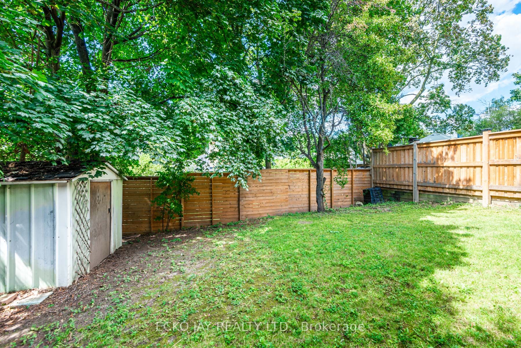 2 Camwood Cres