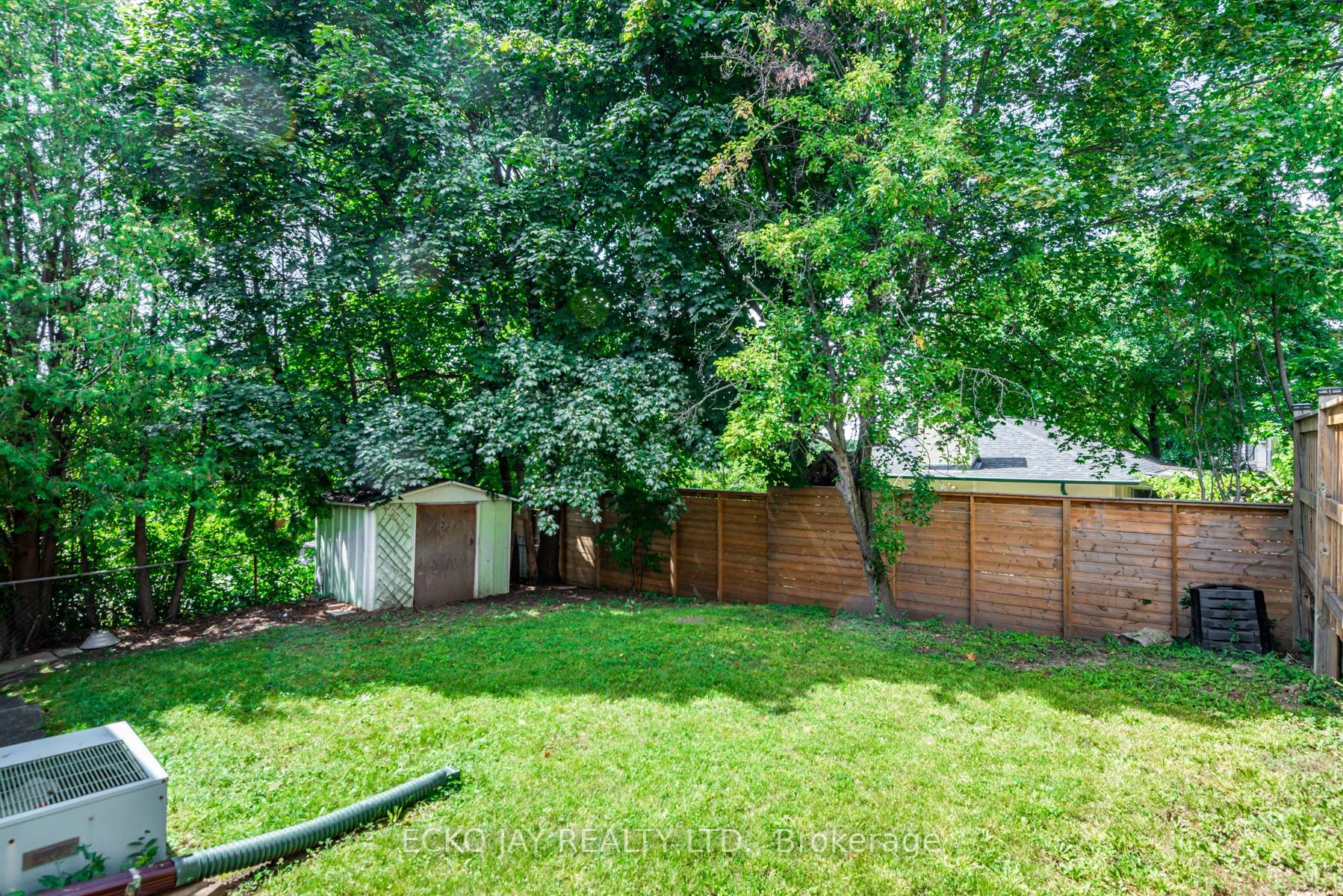 2 Camwood Cres