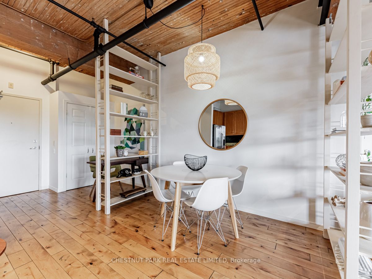 781 King Street W, #501