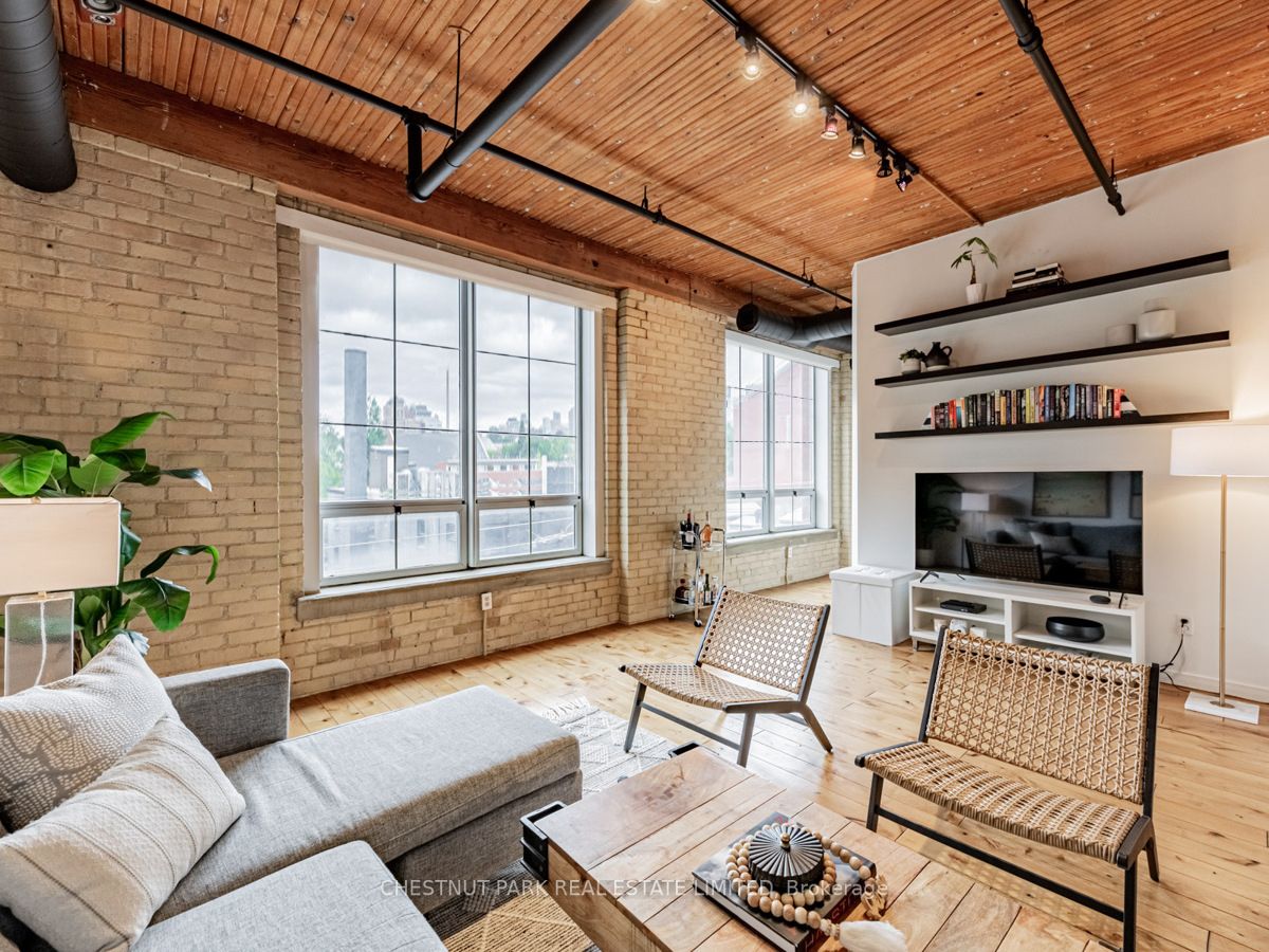 781 King Street W, #501