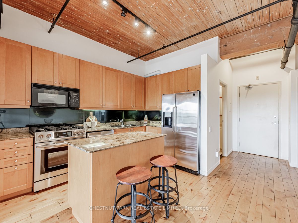 781 King Street W, #501