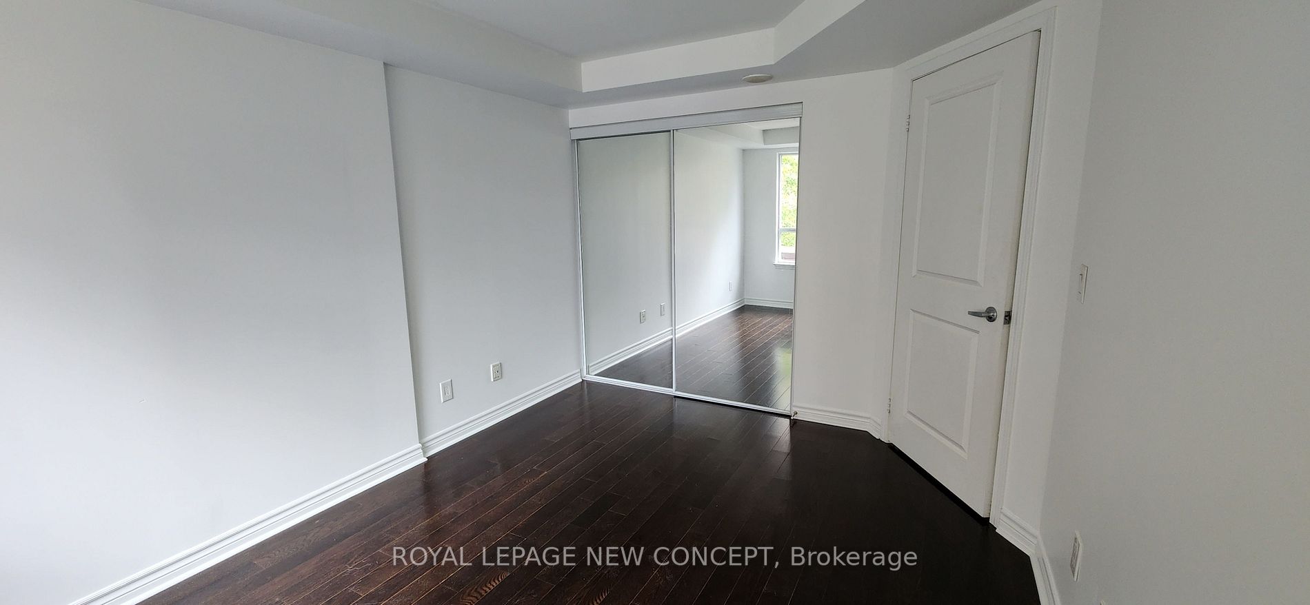 27 Rean Dr, #330