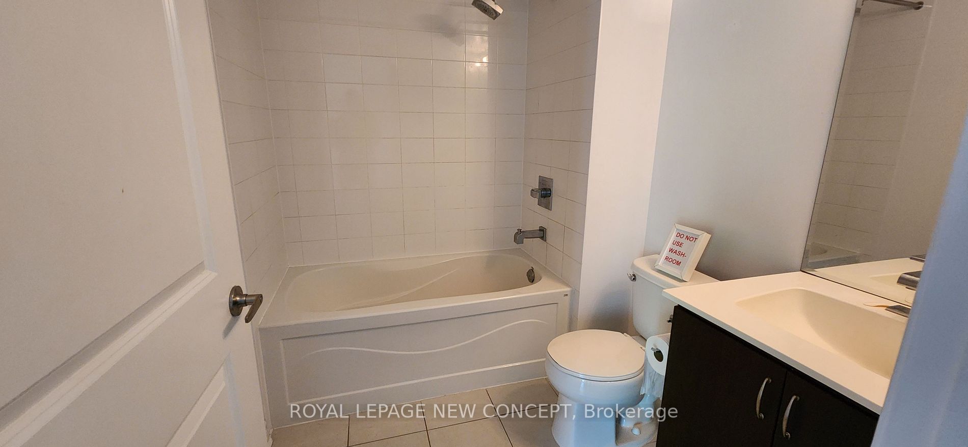 27 Rean Dr, #330
