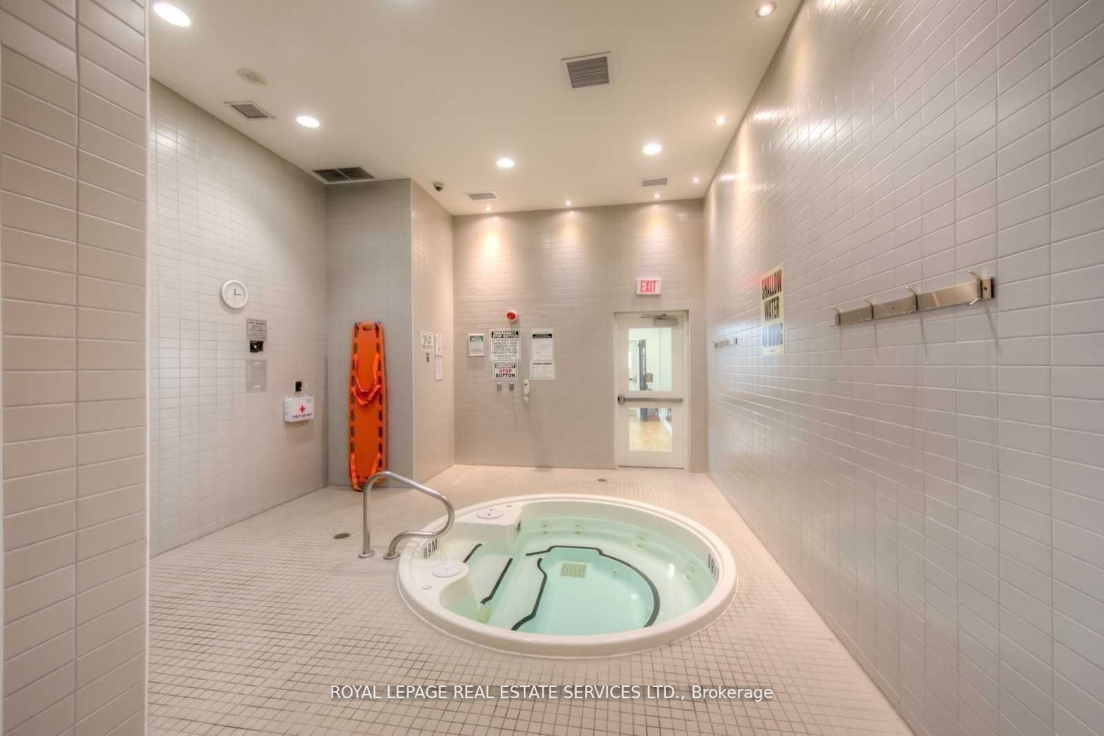 90 Stadium Rd, #330
