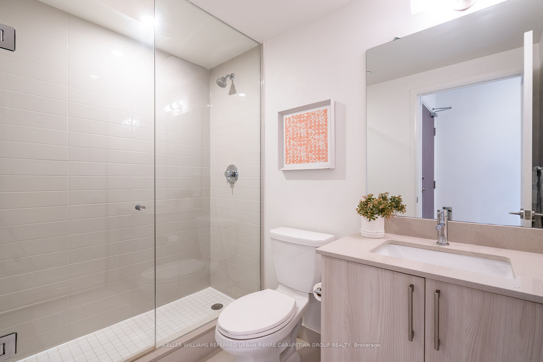 27 Bathurst St, #602