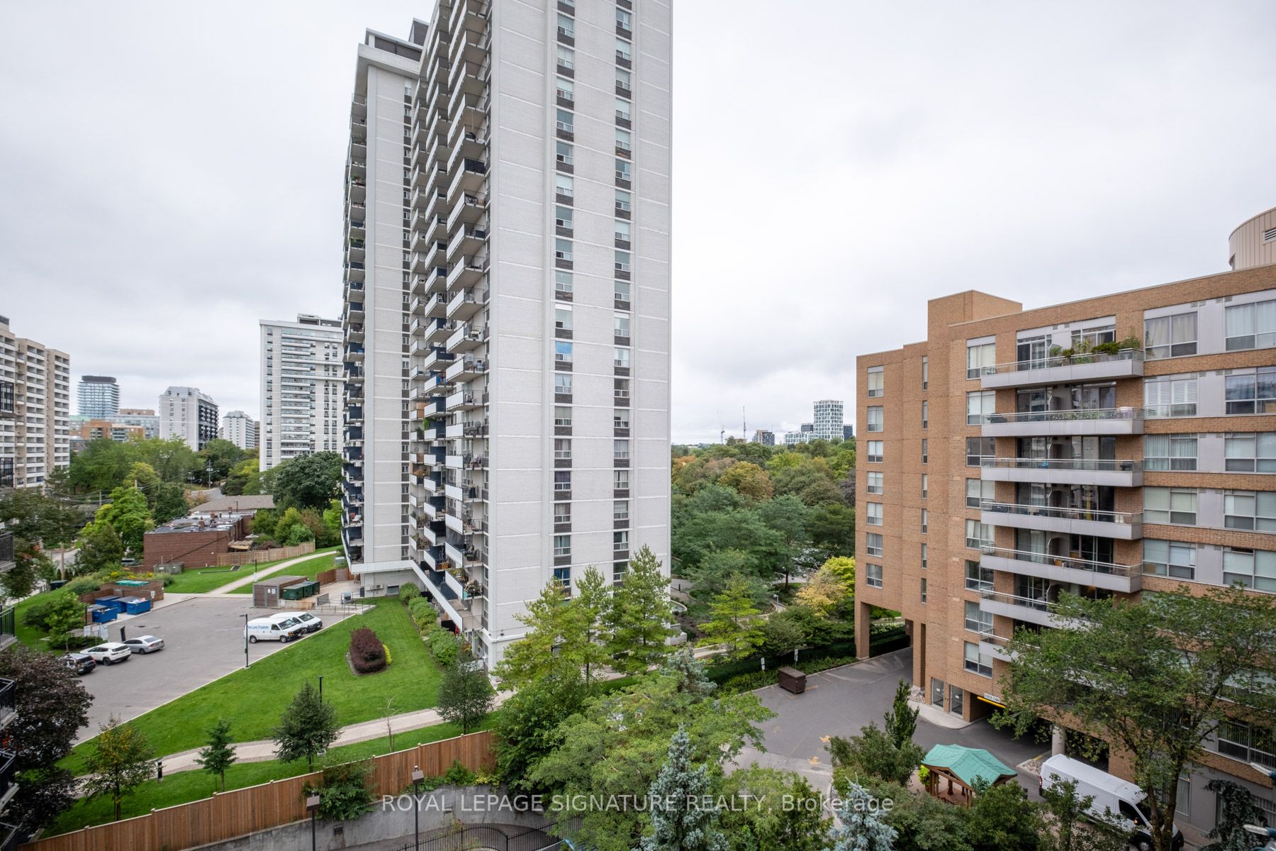 300 Balliol St, #802