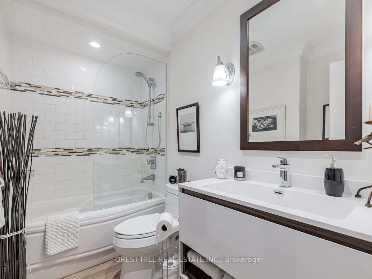 317 Lonsdale Rd, #1B